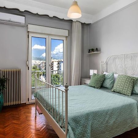 Best Location 3 Bedroom Apartment With View Tesalonika Bagian luar foto