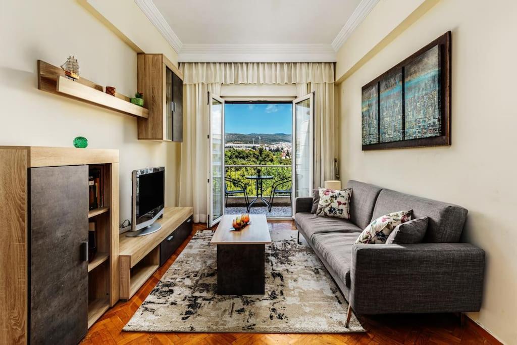 Best Location 3 Bedroom Apartment With View Tesalonika Bagian luar foto