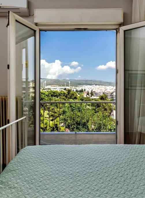Best Location 3 Bedroom Apartment With View Tesalonika Bagian luar foto